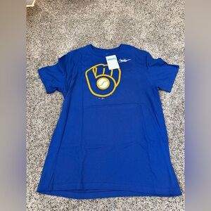 NWT Men’s Nike Milwaukee Brewers Logo Tee- Size Medium